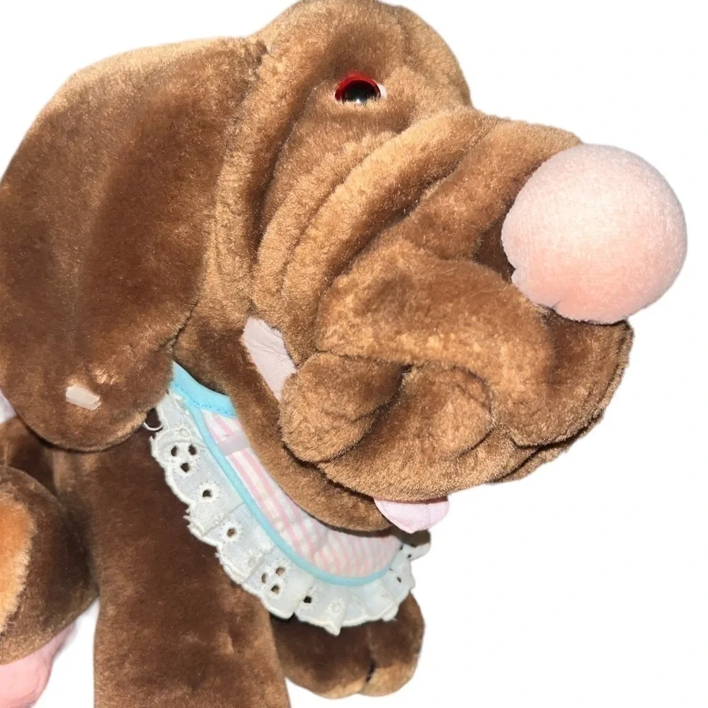 Vintage 1981 Ganz Bros Wrinkles dog plush